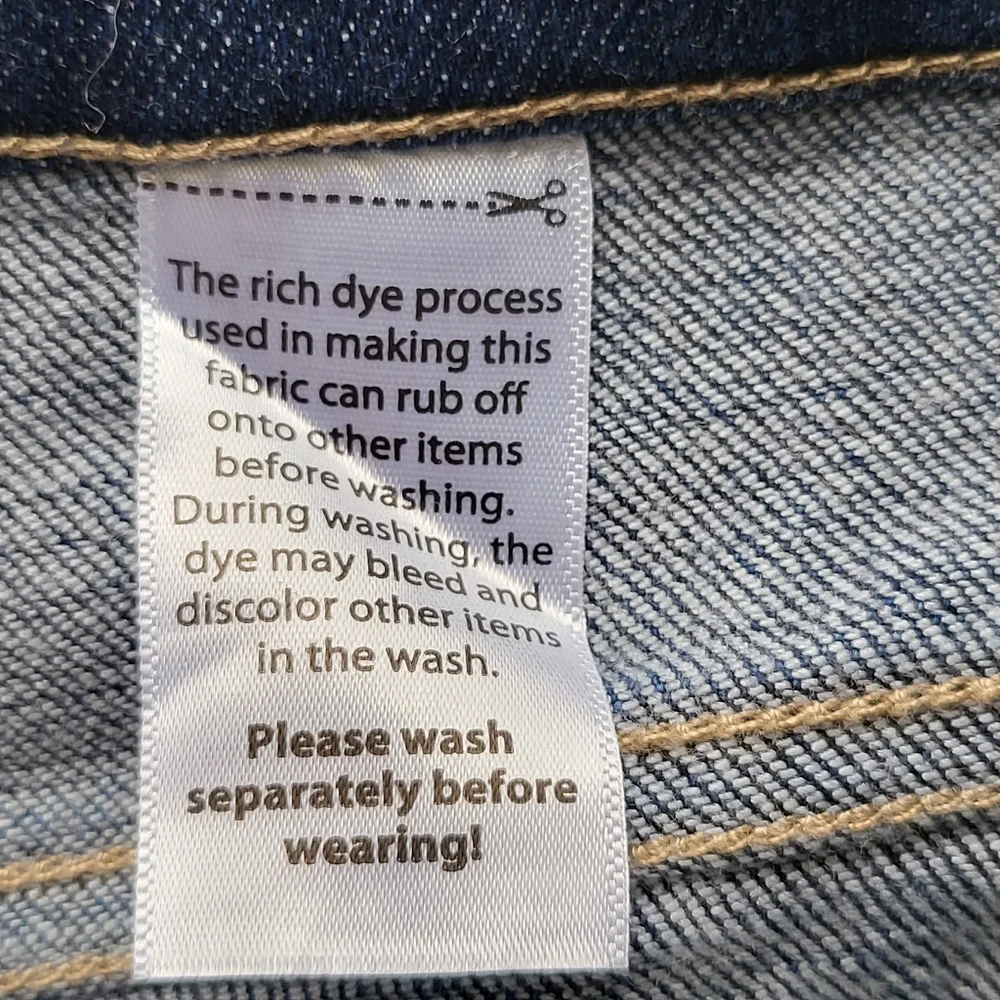 Women's High Waist Denim Short - Picture 12 of 12